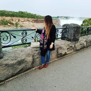 Meet your Posher, Imane